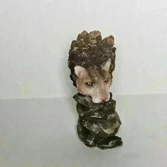 Animal head figurine. 5in tall. - Picture 1 of 2